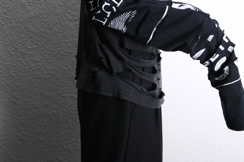 "Re:make" switch arm design damage L/S tee