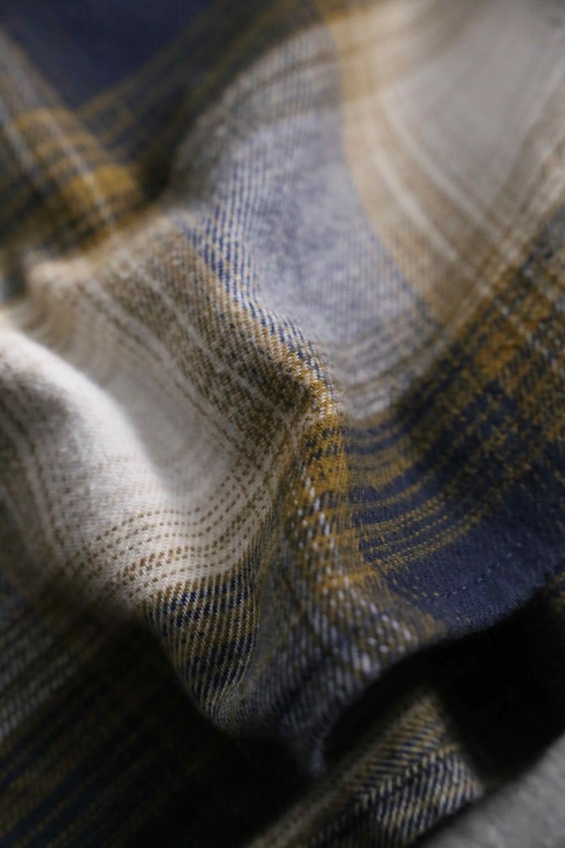 2000s cotton flannel ombre check shirt