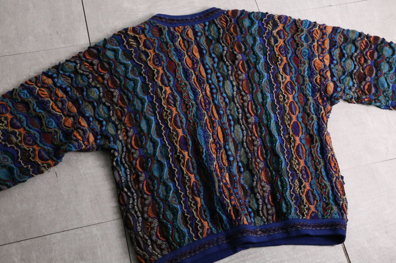 "COOGI" special quality 3D design knit cardigan