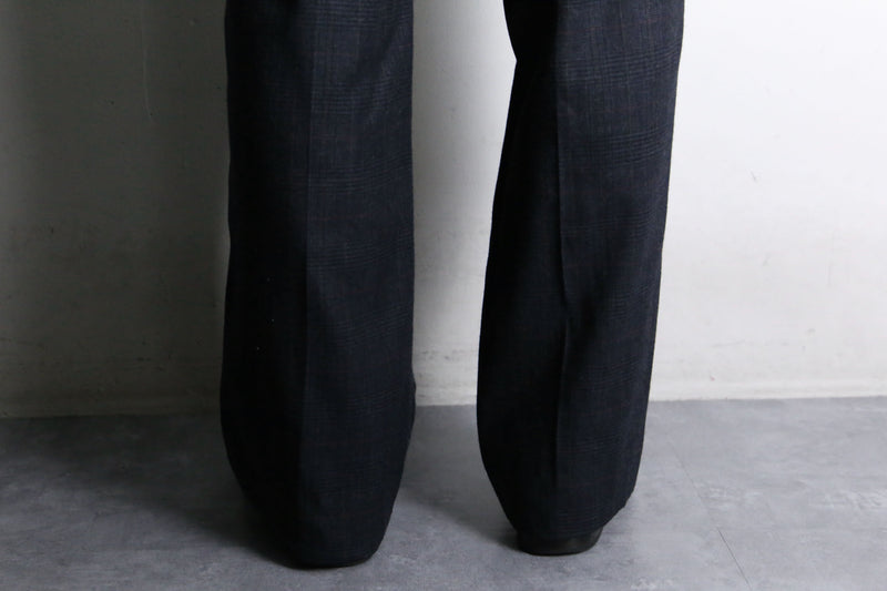 glay color check pattern wool slacks