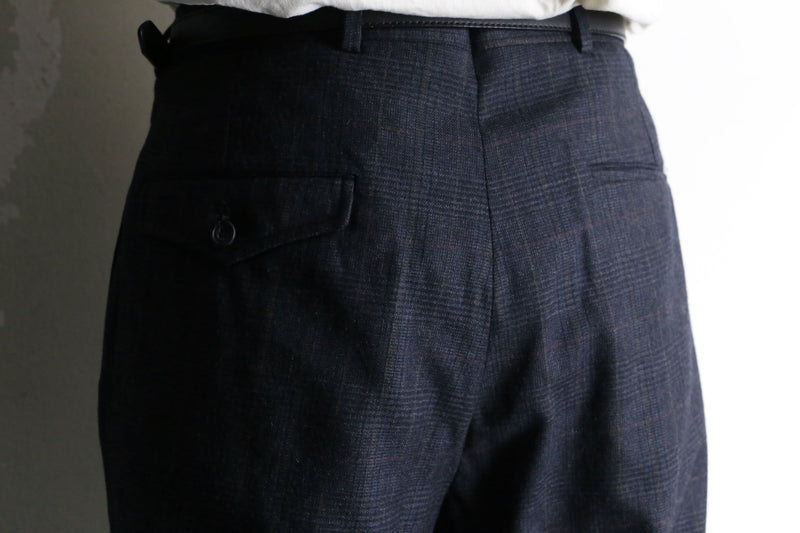 glay color check pattern wool slacks