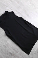 ”NEIMAN MARCUS” black high neck no sleeve knit