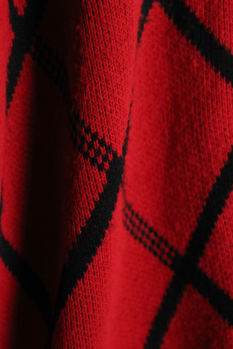 red color diagonal check high neck knit jacket