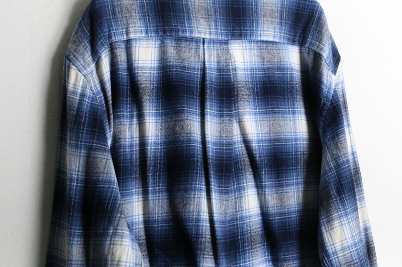 “Croft&Barrow” blue color ombre check shirt