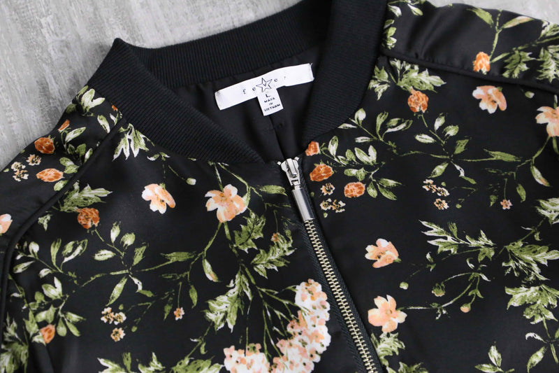 black floral zip-up blouson