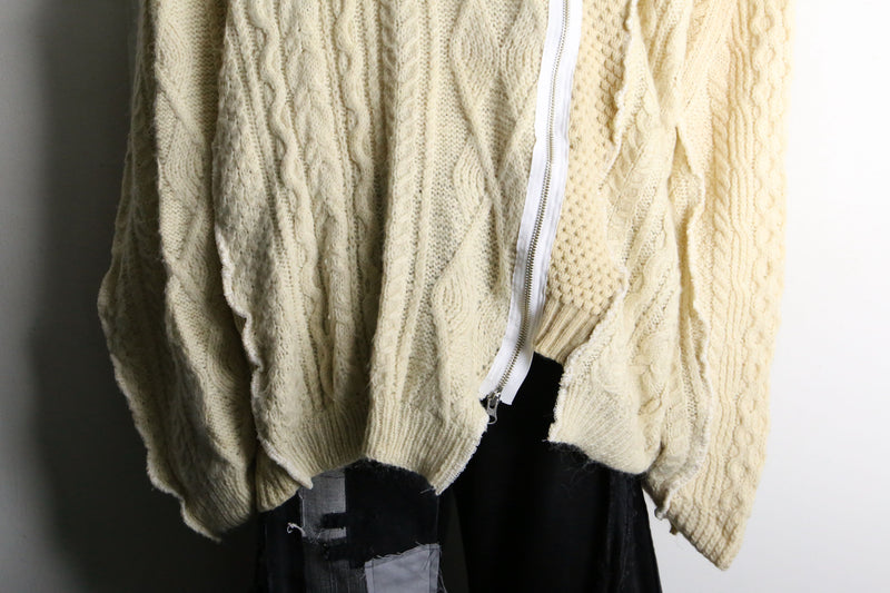 "Re:make" beige tone patchwork zip knit