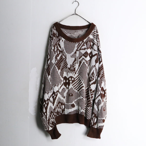 geometric pattern loose silhouette knit