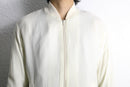 white pleats pattern zip blouson