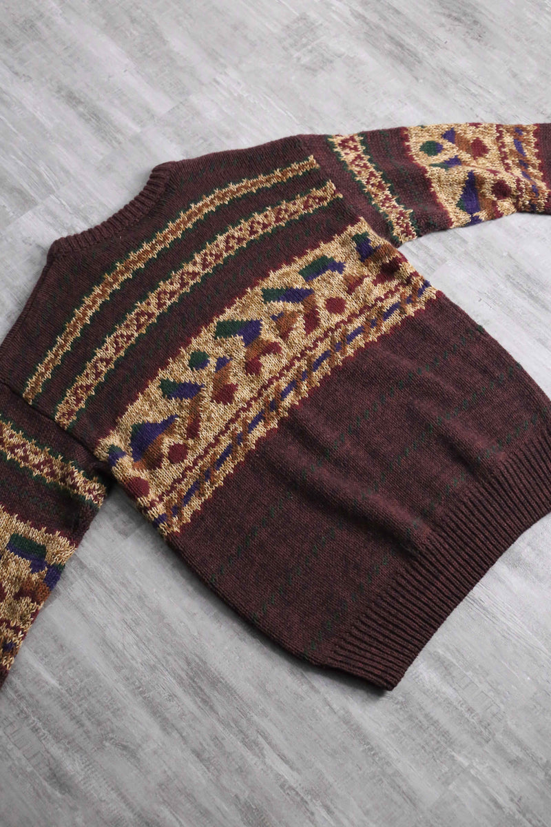”STJohn’sBay” warm color geometric jacquard knit