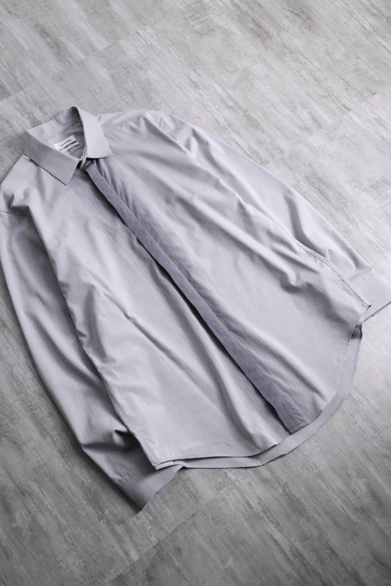 “Calvin Klein” gradation stripe gray dress shirt