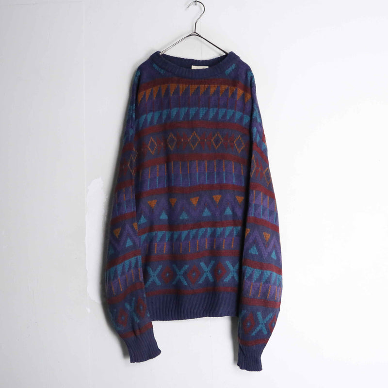 multi color geomatics pattern crew neck knit