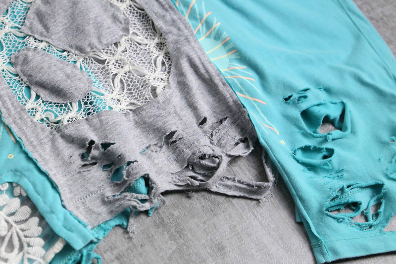 "Re:make" blue×gray docking lace custom Tee
