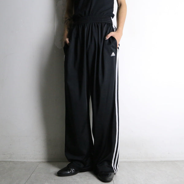 “adidas”black color track pants