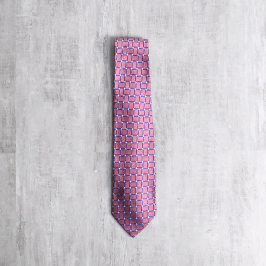 "NAUTICA" necktie