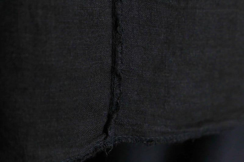 black deformation pocket U neck pull over