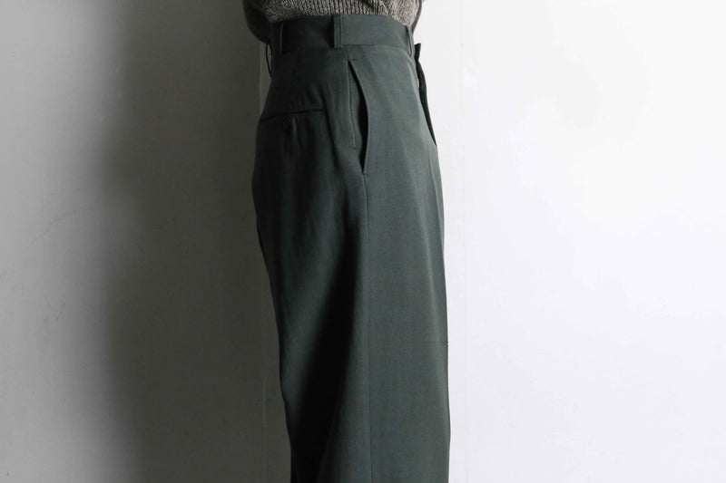green color cavalry twill semi tapered slacks
