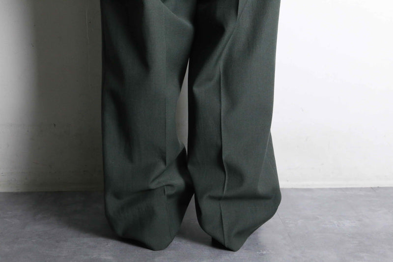 green color cavalry twill semi tapered slacks