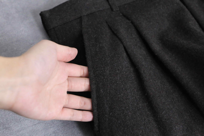 dark brown wool straight silhouette slacks