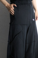 ”Re:make” wide silhouette buggy sweat pants