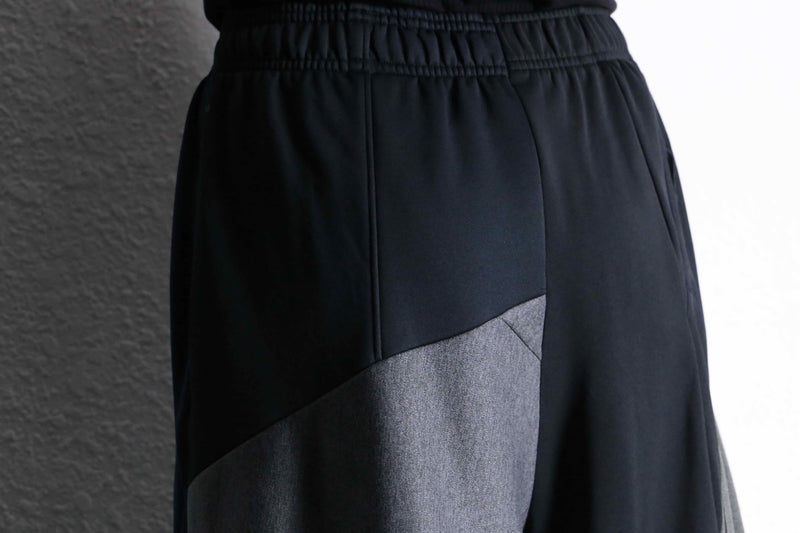 "Re:make" track docking wide easy pants