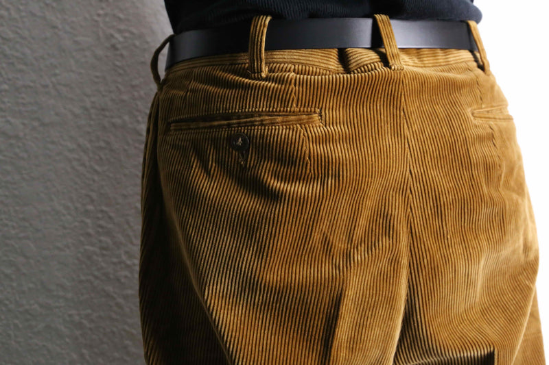 "MCGREGOR" luster beige corduroy pants