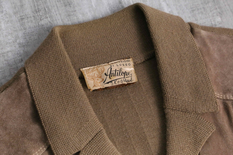 suede swiching open collar knit