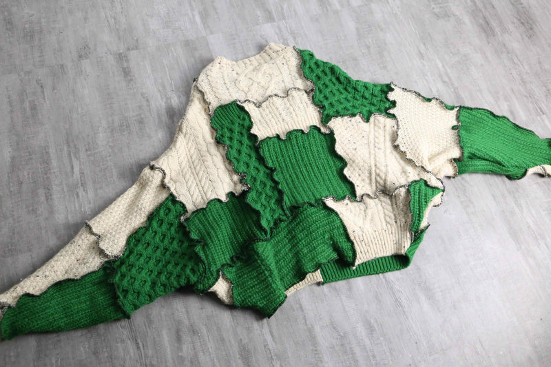 ''Re:make''green× ivory docking pullover knit