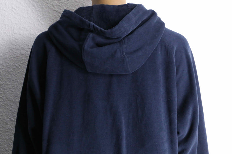 ”GAP” navy color hoodie