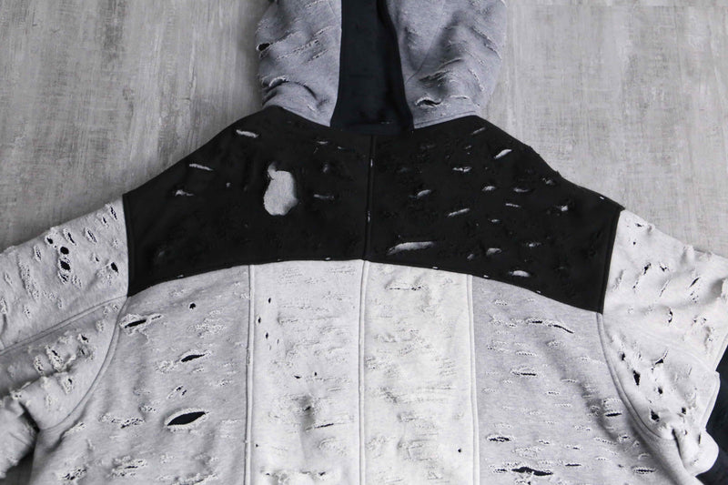 ”Re:make” gray black color damage zip up hoodie