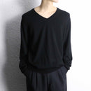 "BURBERRY" black wool V-neck knit