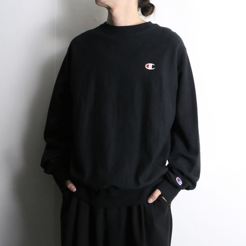 “champion” black reverse weave sweat