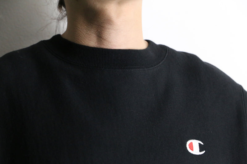 “champion” black reverse weave sweat