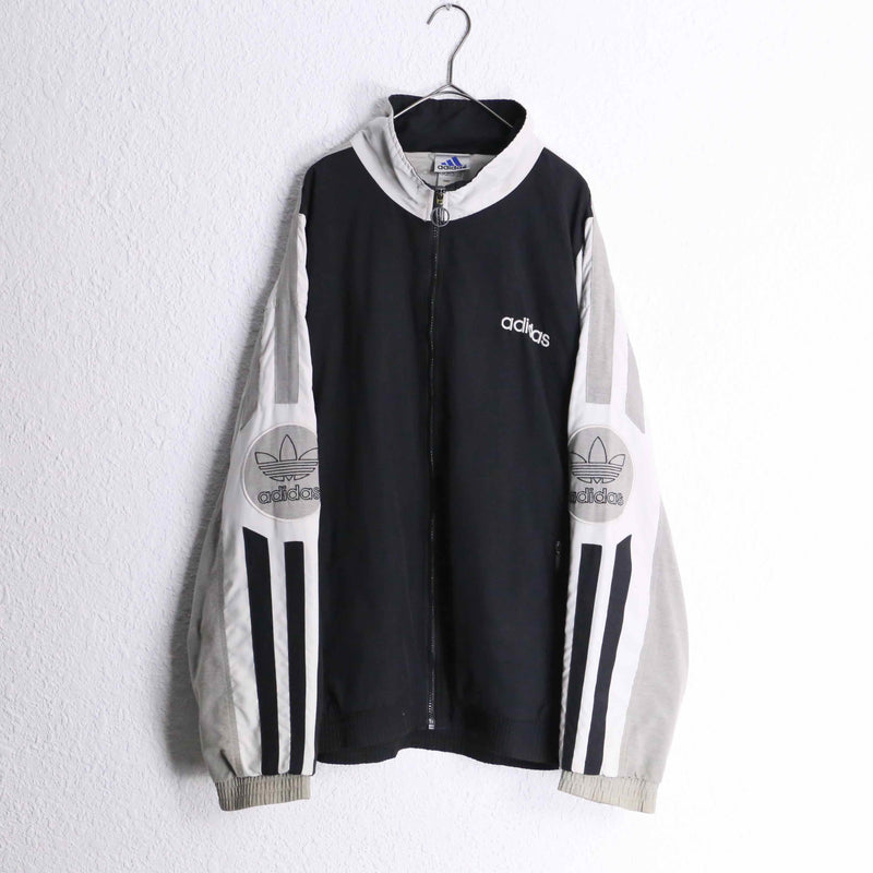 90’s “adidas” monotone loose nylon track jacket