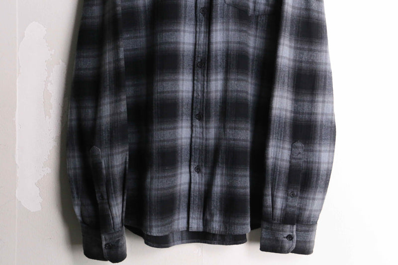 "Calvin Klein Jeans" gray × black check pattern shirt