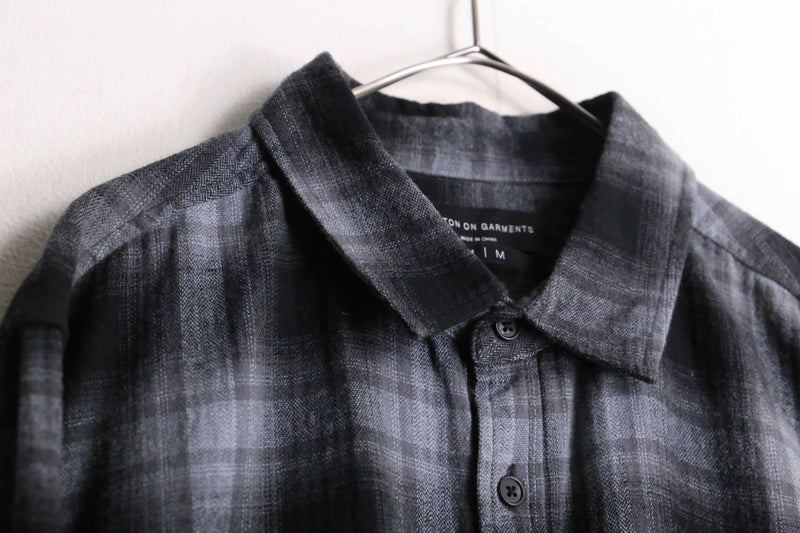 "Calvin Klein Jeans" gray × black check pattern shirt