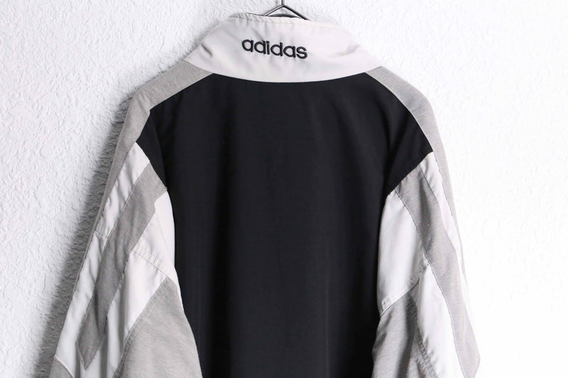 90’s “adidas” monotone loose nylon track jacket