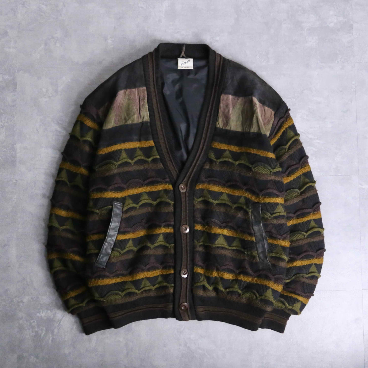 suède switching 3Dknit cardigan