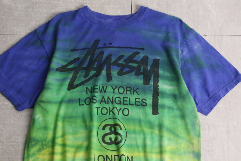 00’s “Stussy” tie dye logo design tee