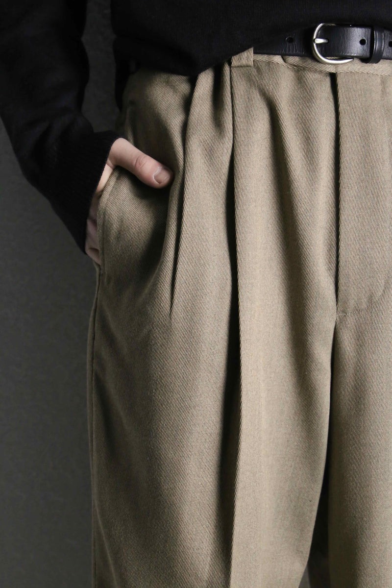 1990's "PERRY ELLIS"two-tuck beige slacks