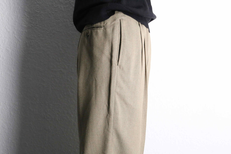 1990's "PERRY ELLIS"two-tuck beige slacks