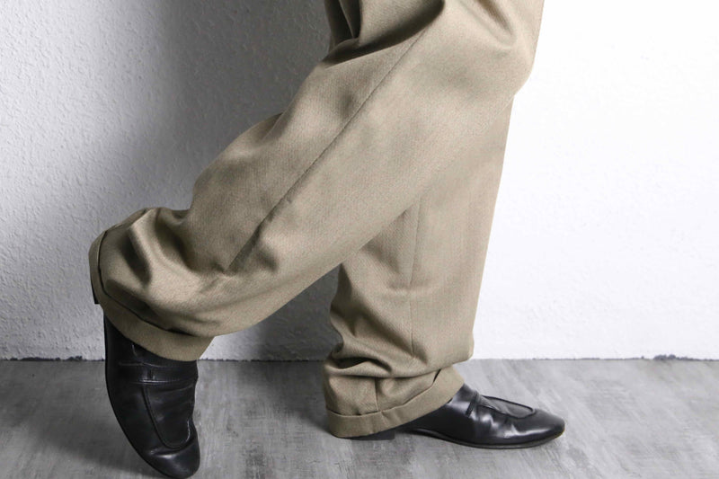 1990's "PERRY ELLIS"two-tuck beige slacks