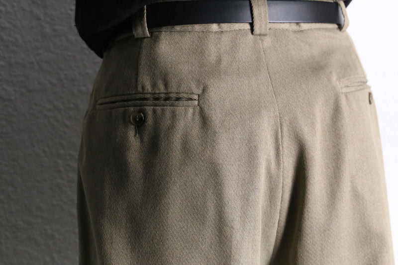 1990's "PERRY ELLIS"two-tuck beige slacks