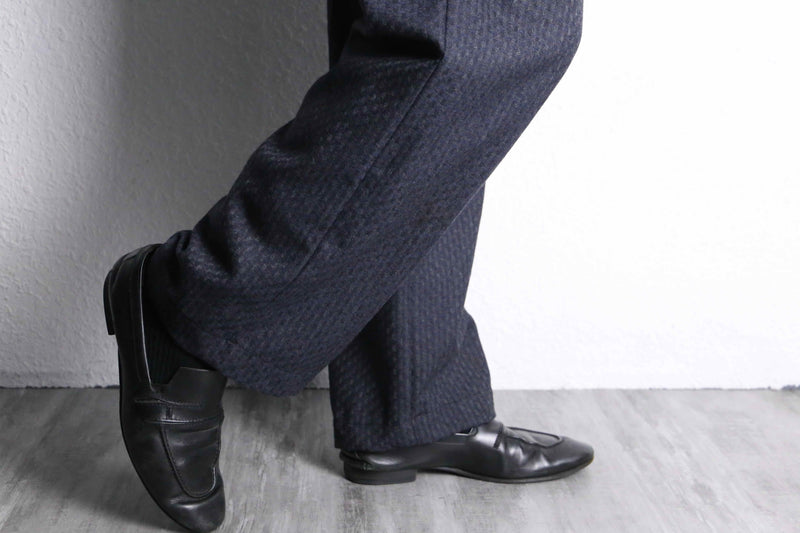 2-tone woven pattern wool wide tapered trousers