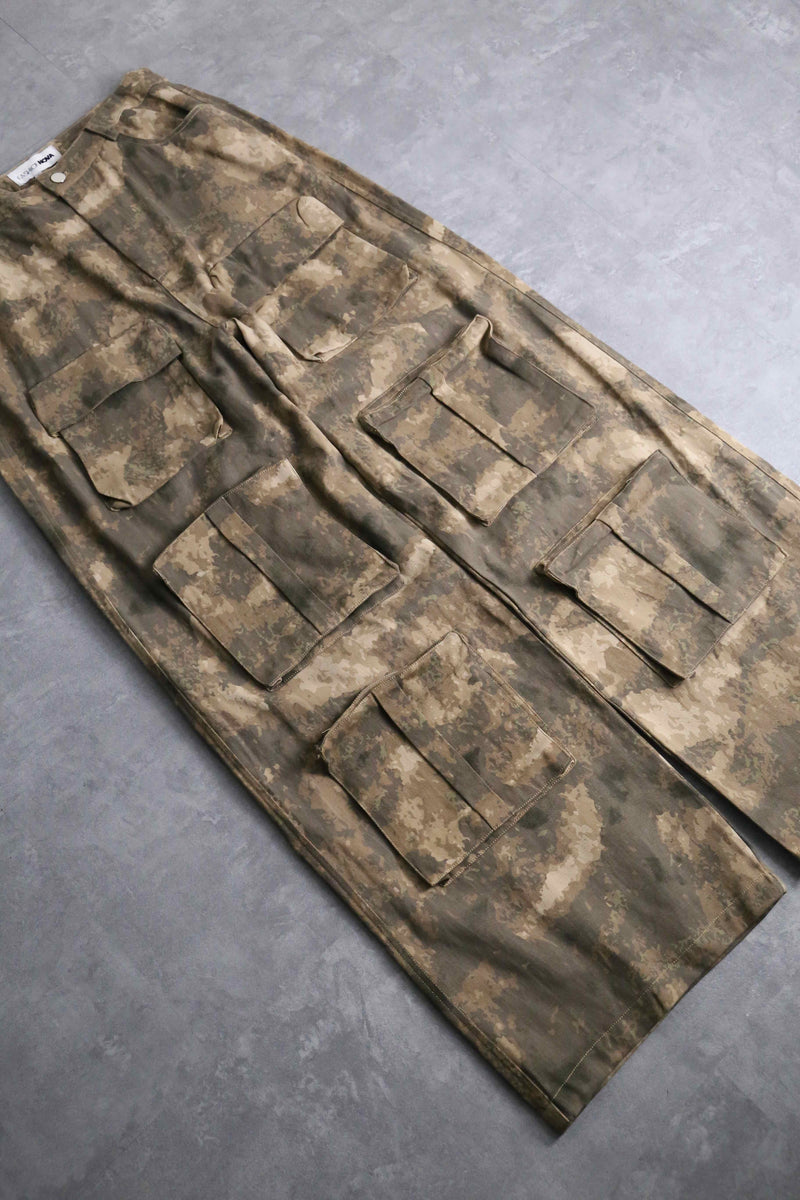 military like camouflage wide buggy cargo pants