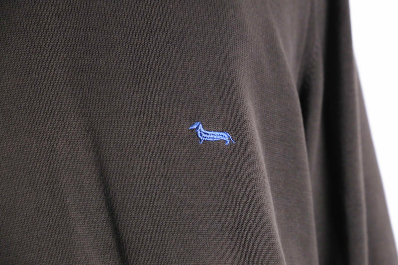 “woven dog” design brown cotton knit