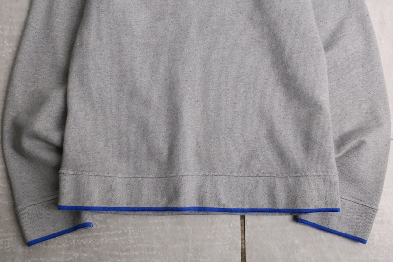 “KENZO” gray × blue logo sweat