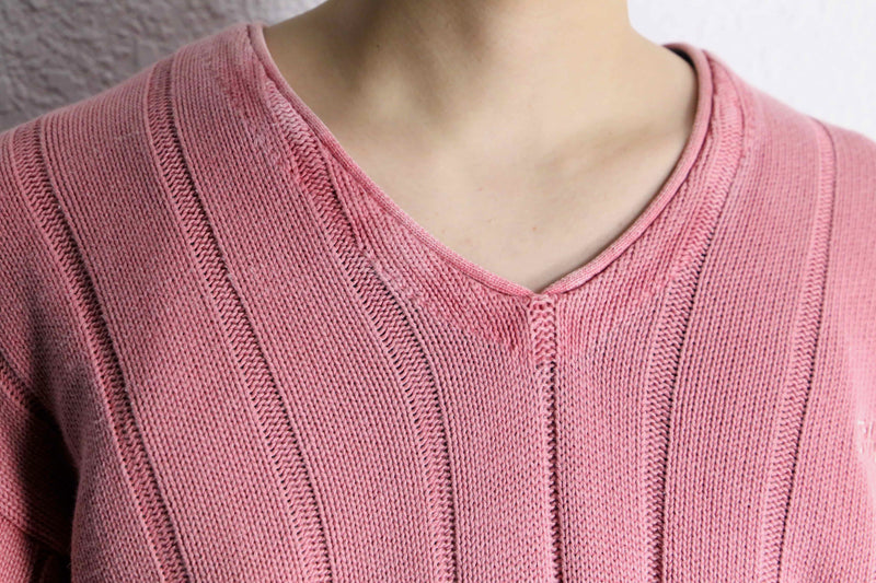 "schott" pale pink color V-neck knit