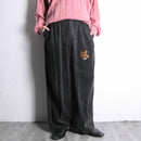 emb design wide straight corduroy pants.