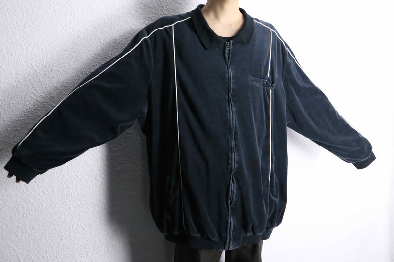 ”KING SIZE” white line over zip up velours shirts
