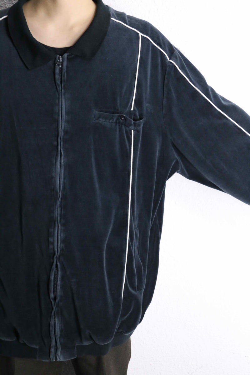 ”KING SIZE” white line over zip up velours shirts